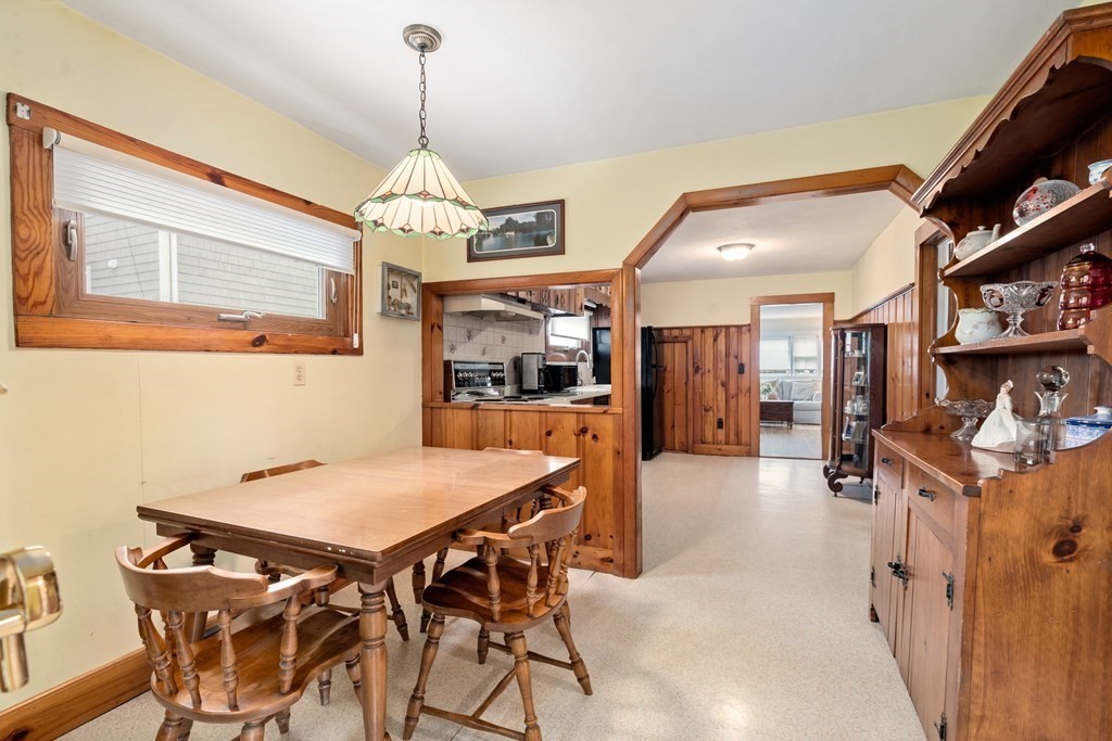 15 Whitman Road Milton, MA 02186 - Photo 12 of 22 Gallery Image 12