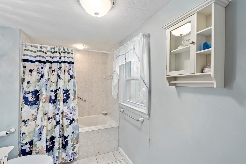15 Whitman Road Milton, MA 02186 - Photo 17 of 22 Gallery Image 17