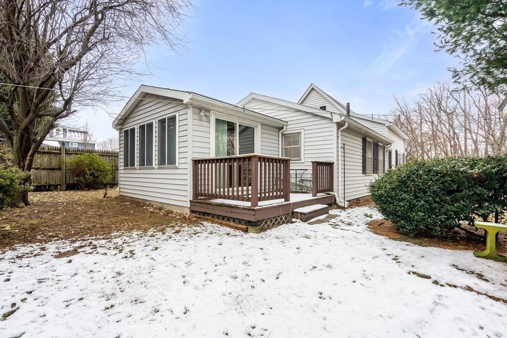 15 Whitman Road Milton, MA 02186 - Photo 4 of 22 Gallery Image 4