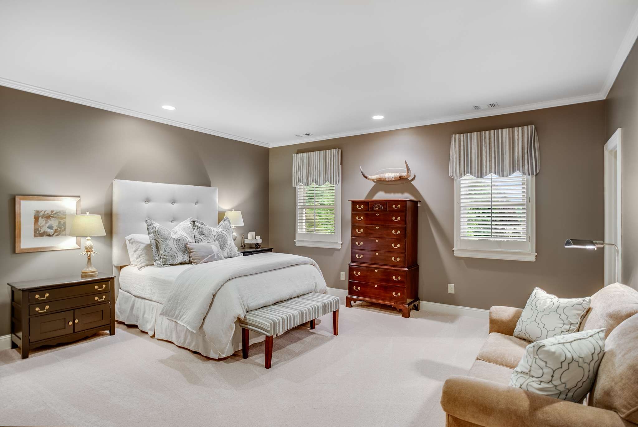 1539 Palmer Road Lebanon, TN 37090 - Photo 33 of 70 a bedroom with a bed and a couch