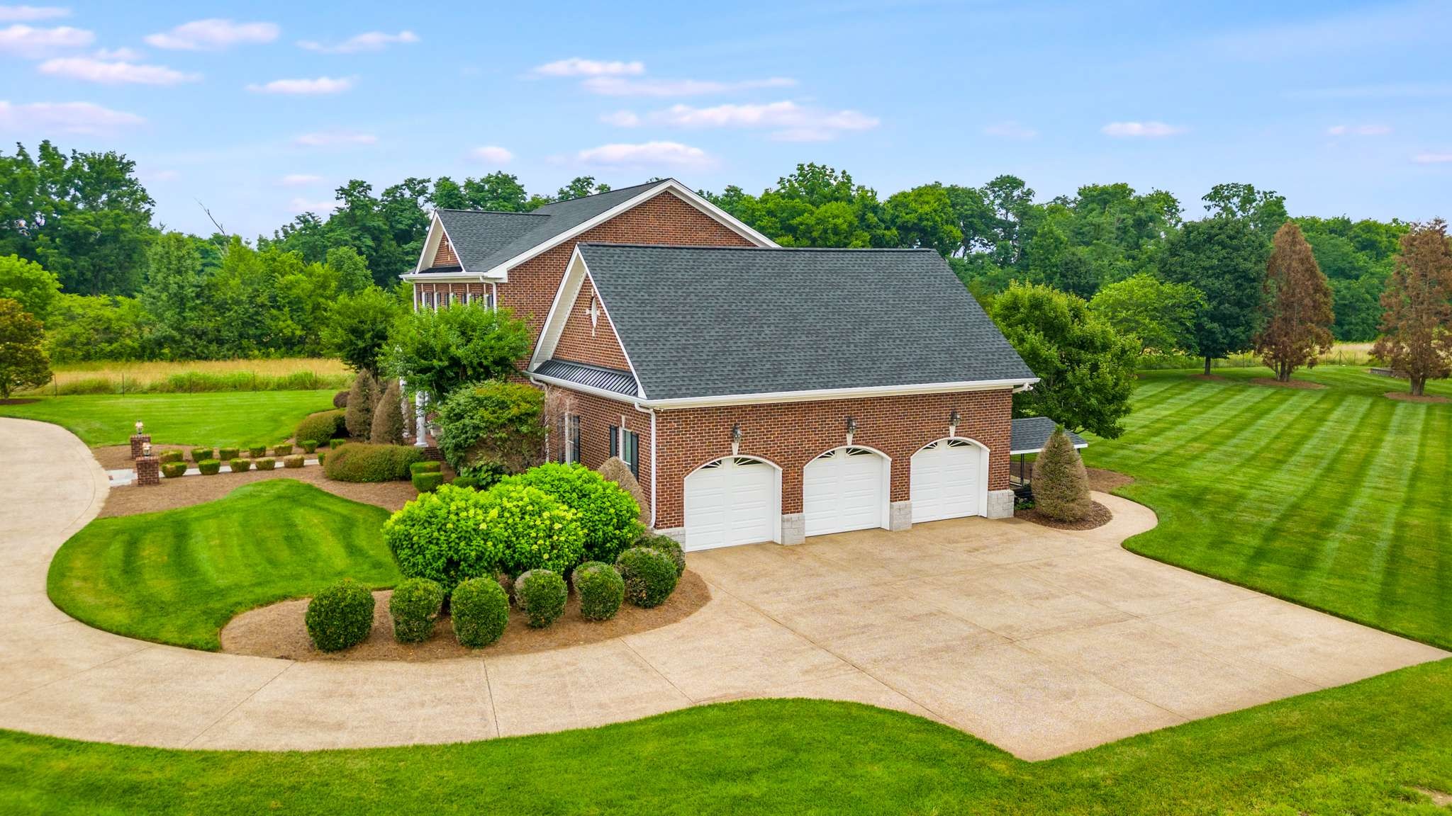 1539 Palmer Road Lebanon, TN 37090 - Photo 70 of 70 a view of a house with a yard and potted plants