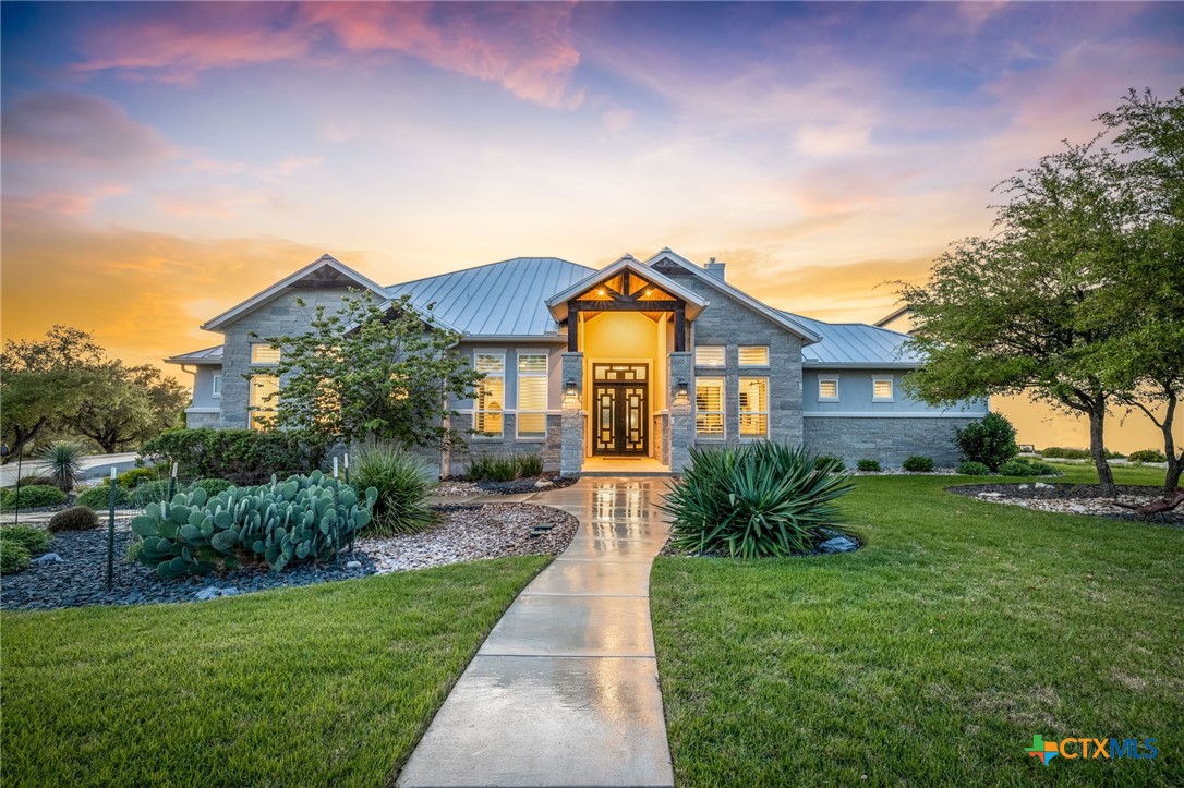 371 River Cliff Place Spring Branch, TX 78070 - Photo 2 of 38