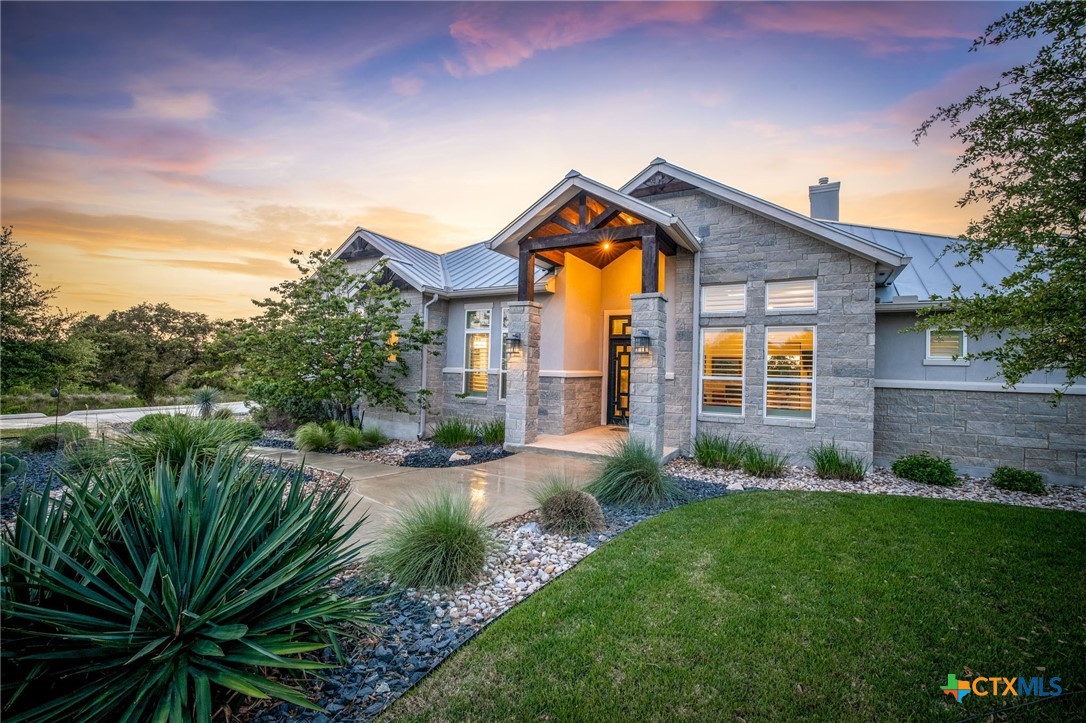 371 River Cliff Place Spring Branch, TX 78070 - Photo 3 of 38