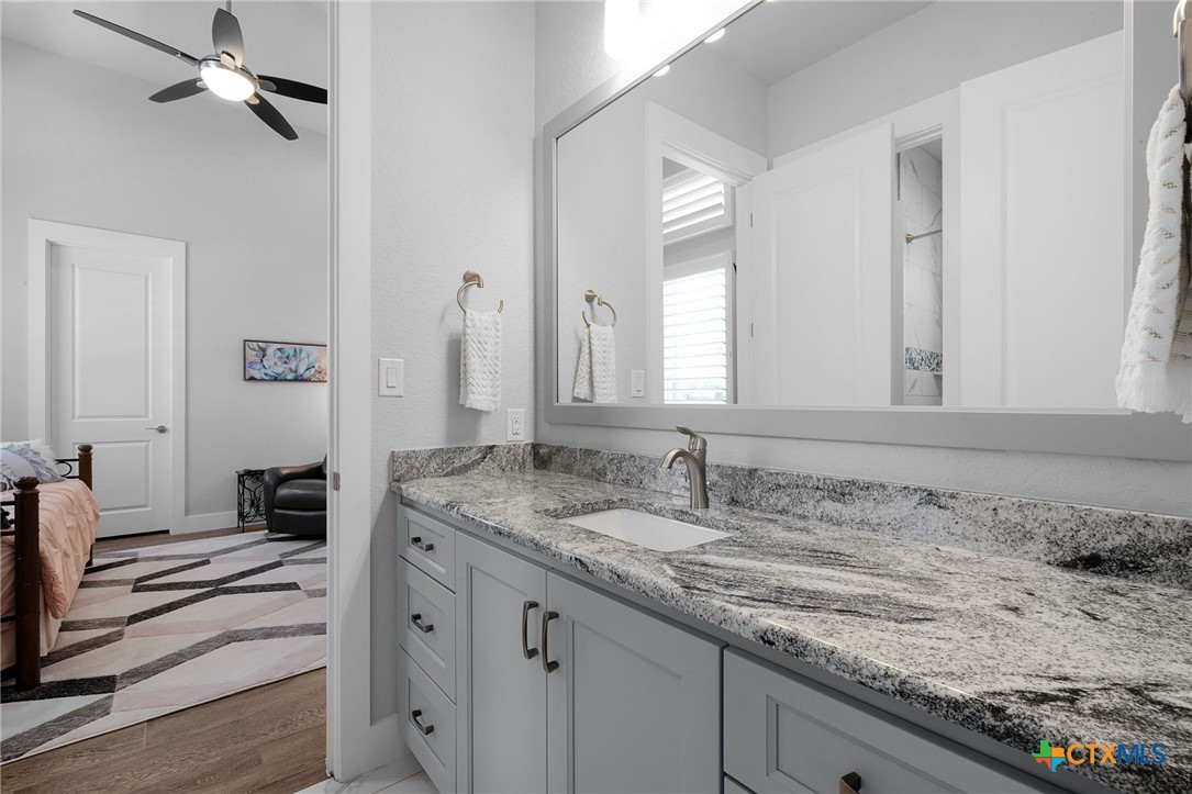 371 River Cliff Place Spring Branch, TX 78070 - Photo 31 of 38