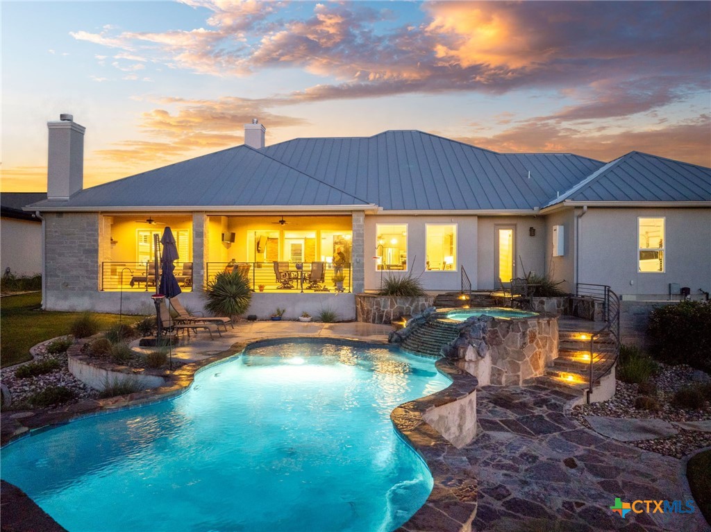 371 River Cliff Place Spring Branch, TX 78070 - Photo 4 of 38