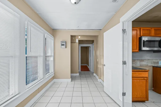 $105,000 | 2412 Avenue T, Lubbock, TX 79411