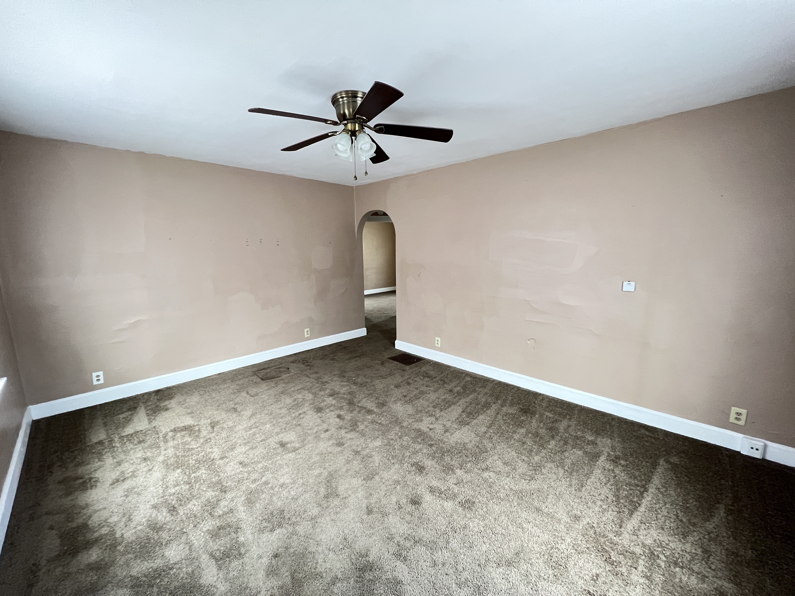 2721 George Street Anderson, IN 46016 - Photo 3 of 13