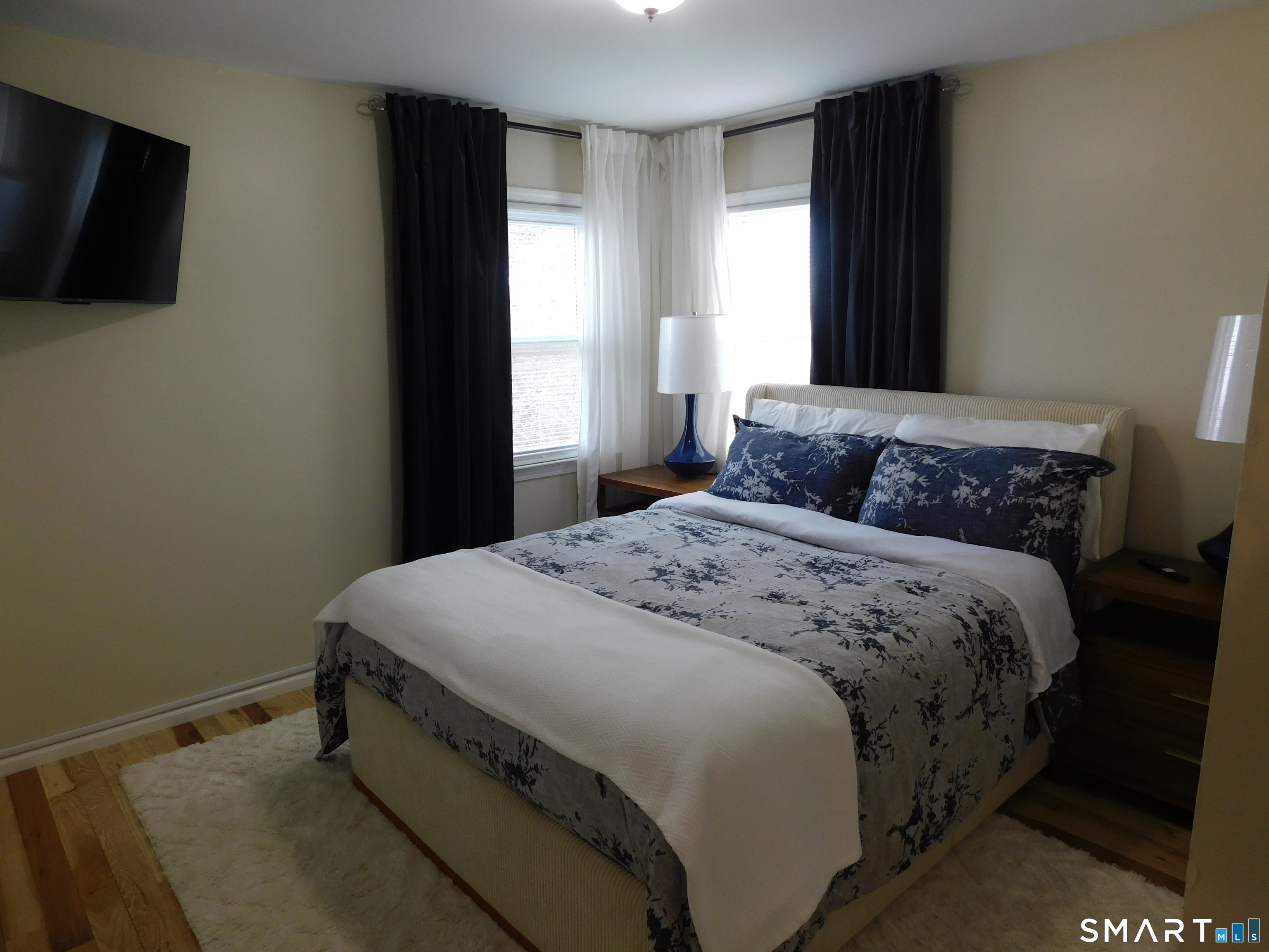 26 Dayton Road Bridgeport, CT 06606 - Photo 6 of 11