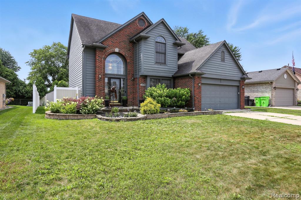 31198 Rothbury Way Chesterfield, MI 48047 - Photo 2 of 25