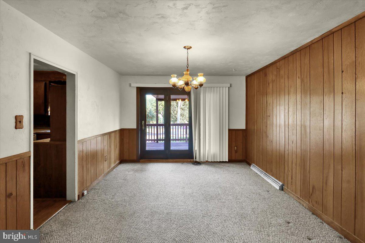 203 Sycamore Road Reading, PA 19611 - Photo 7 of 27