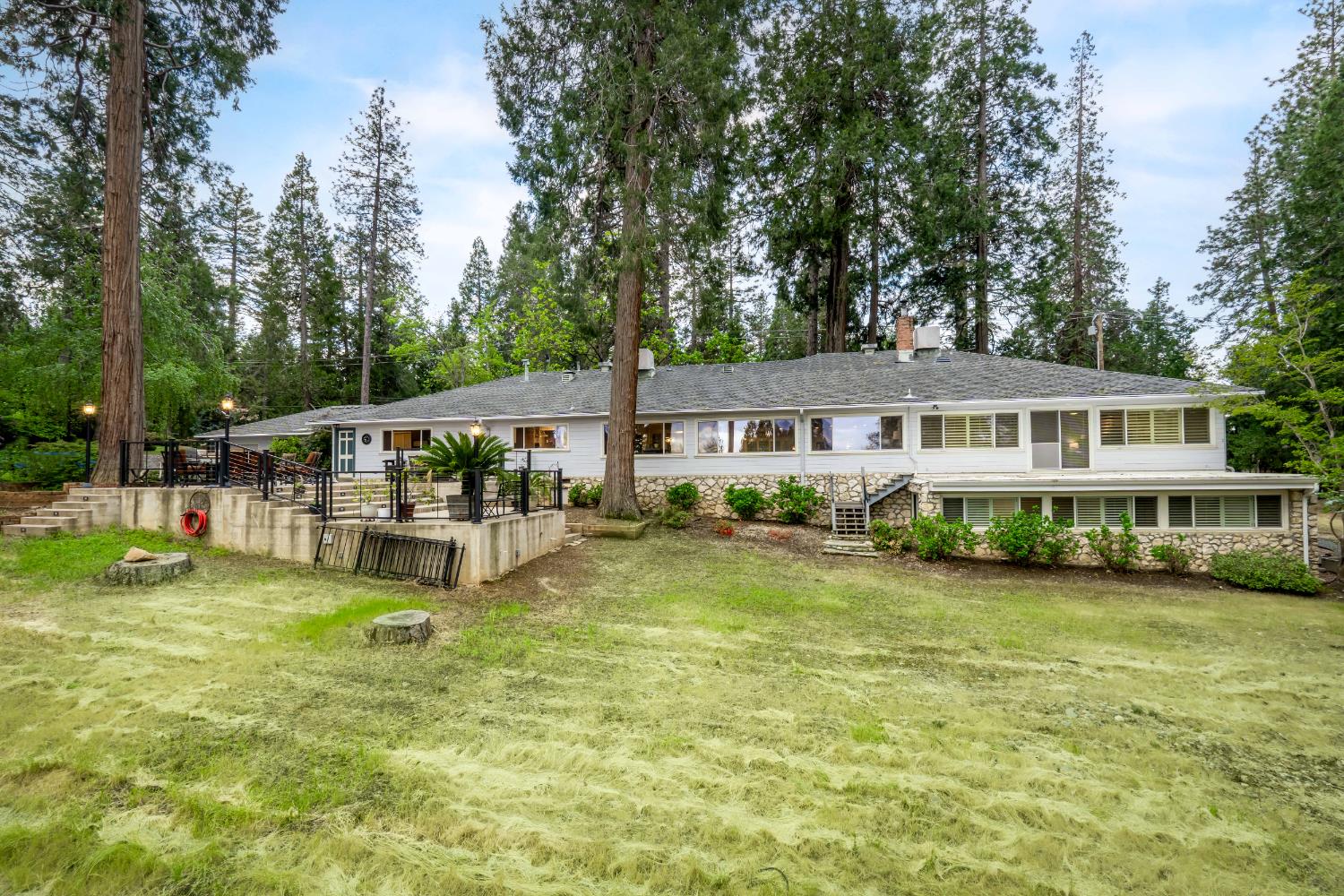 10340 Banner Lava Cap Road Nevada City, CA 95959 - Photo 14 of 98