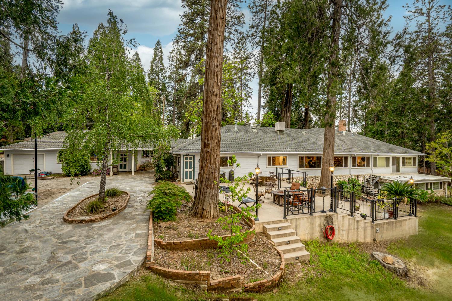 10340 Banner Lava Cap Road Nevada City, CA 95959 - Photo 15 of 98