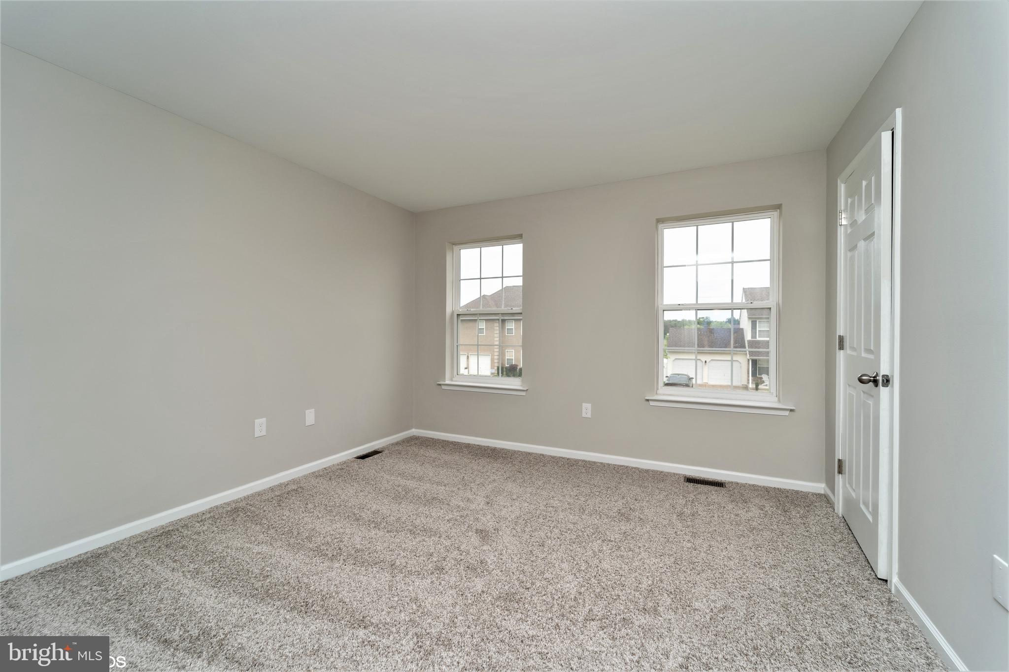 106 Quiet Road Sicklerville, NJ 08081 - Photo 22 of 25 Gallery Image 22