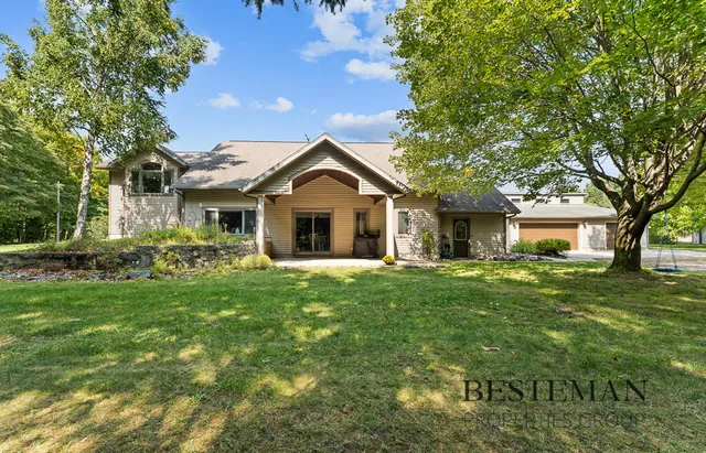 $449,900 | 7165 West 112th Street, Grant, MI 49327