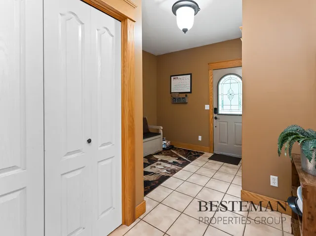 $449,900 | 7165 West 112th Street, Grant, MI 49327