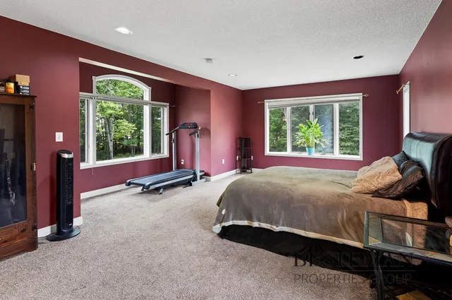 $449,900 | 7165 West 112th Street, Grant, MI 49327