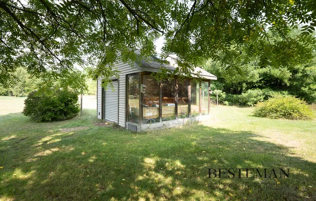 $449,900 | 7165 West 112th Street, Grant, MI 49327