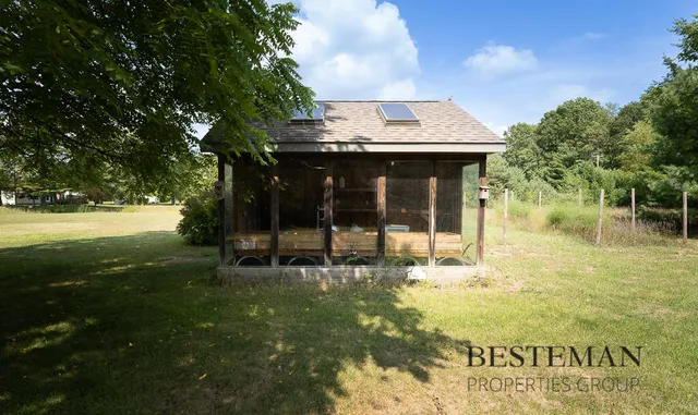 $449,900 | 7165 West 112th Street, Grant, MI 49327