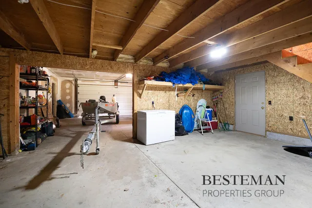 $449,900 | 7165 West 112th Street, Grant, MI 49327