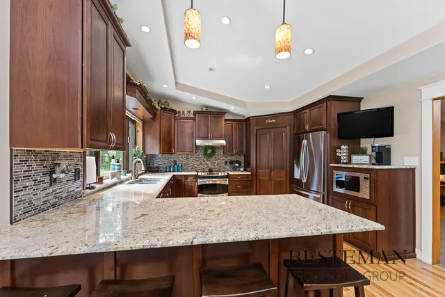 $449,900 | 7165 West 112th Street, Grant, MI 49327