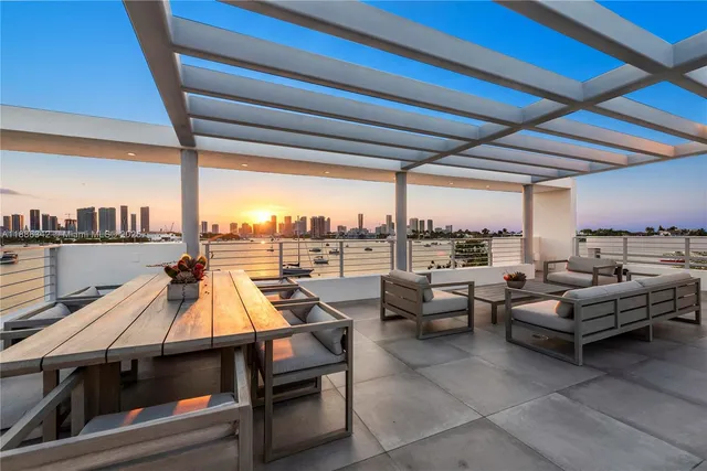 $90,000 | 440 South Hibiscus Drive, Miami Beach, FL 33139