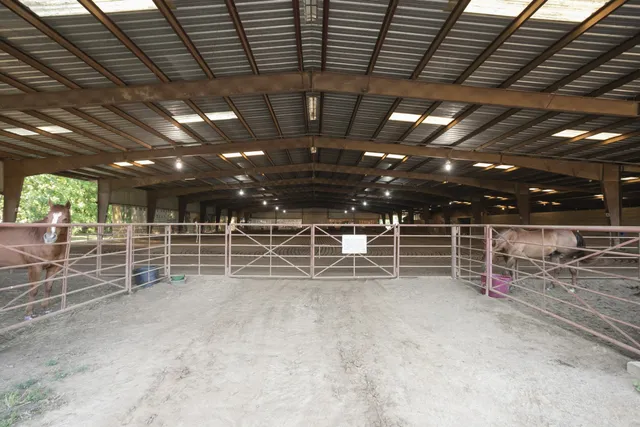 $11,000,000 | 6330 Cox Road, Arrington, TN 37014