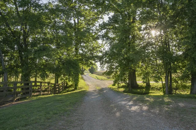 $11,000,000 | 6330 Cox Road, Arrington, TN 37014