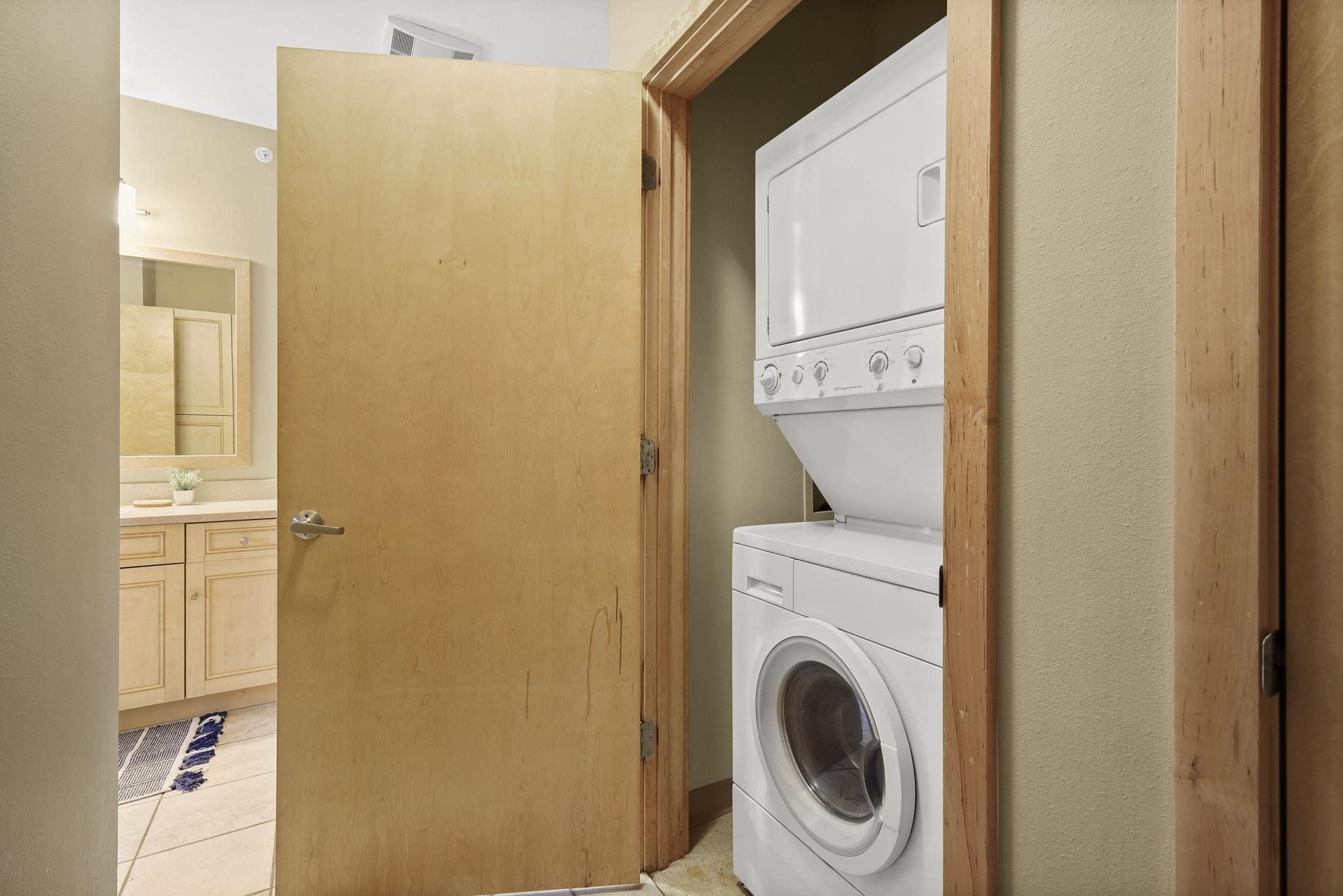 1835 Winnebago Street, Unit 207 Madison, WI 53704 - Photo 14 of 33