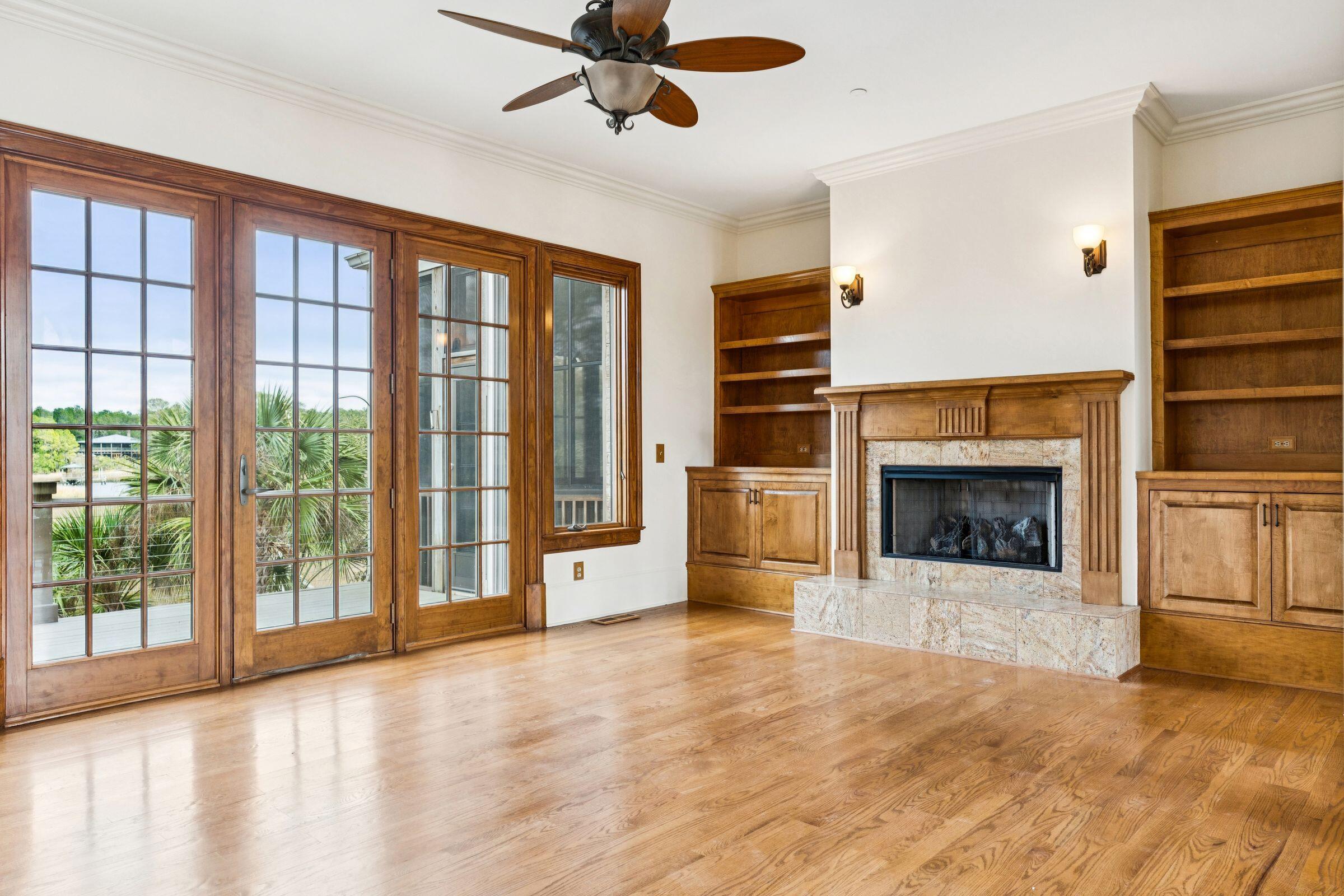 2834 Parkers Landing Road Mount Pleasant, SC 29466 - Photo 12 of 99 12