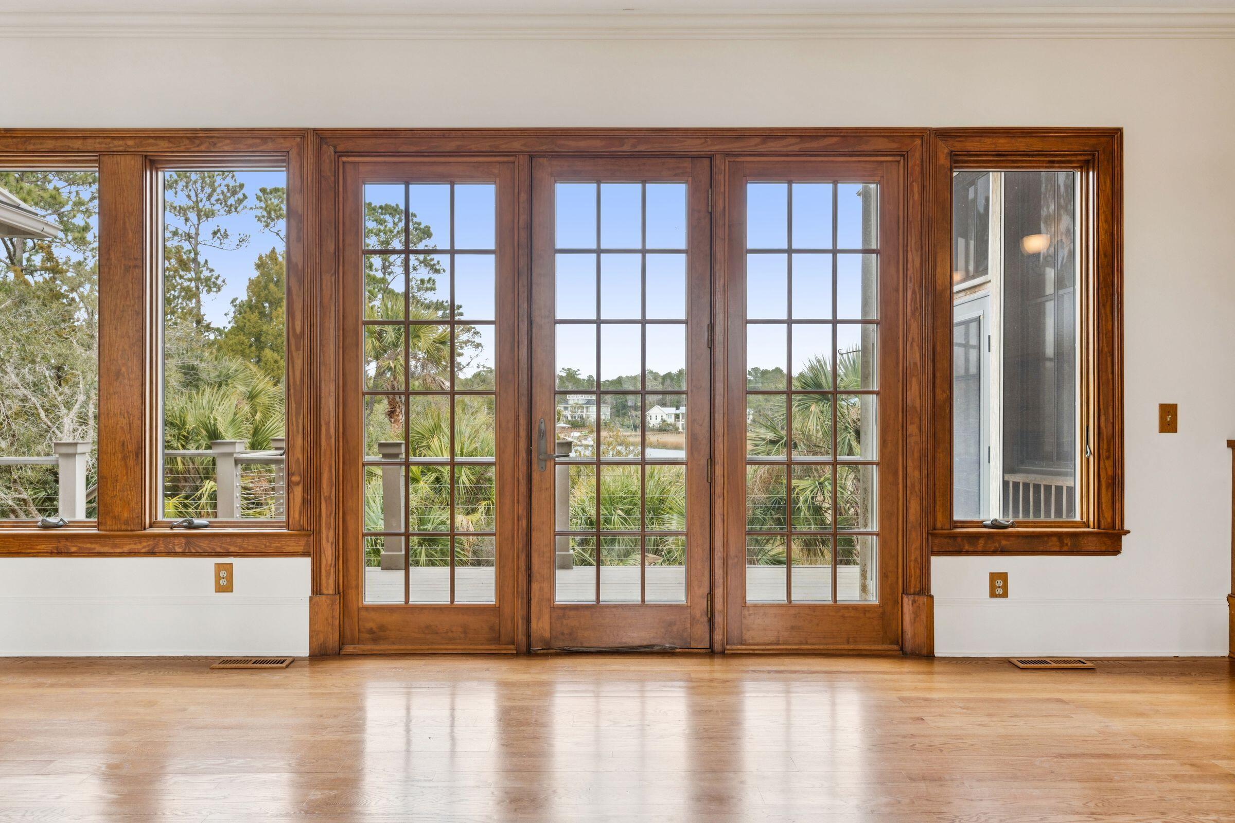 2834 Parkers Landing Road Mount Pleasant, SC 29466 - Photo 13 of 99 13