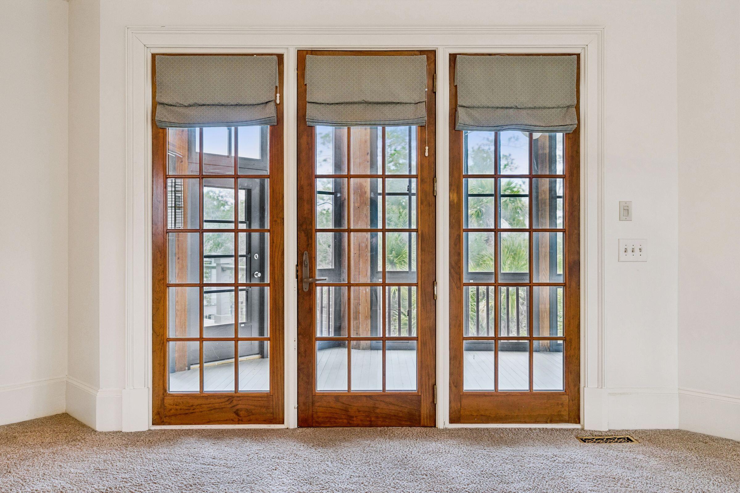 2834 Parkers Landing Road Mount Pleasant, SC 29466 - Photo 30 of 99 30