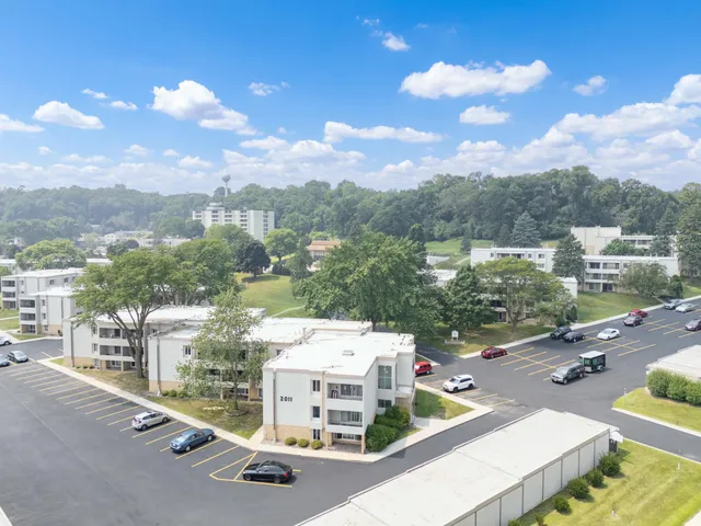 $99,000 | 2011 Viking Drive Northwest, Unit 23, Rochester, MN 55901