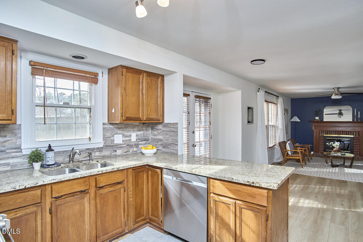 545 Bluestone Road Durham, NC 27713 - Photo 25 of 53 040