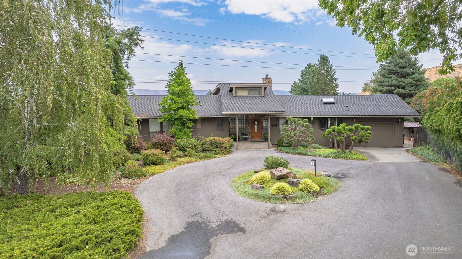 409 Austin Avenue Wenatchee, WA 98801 - Photo 4 of 40