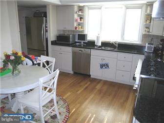 1186 Rossiter Lane Wayne, PA 19087 - Photo 3 of 12 Kitchen