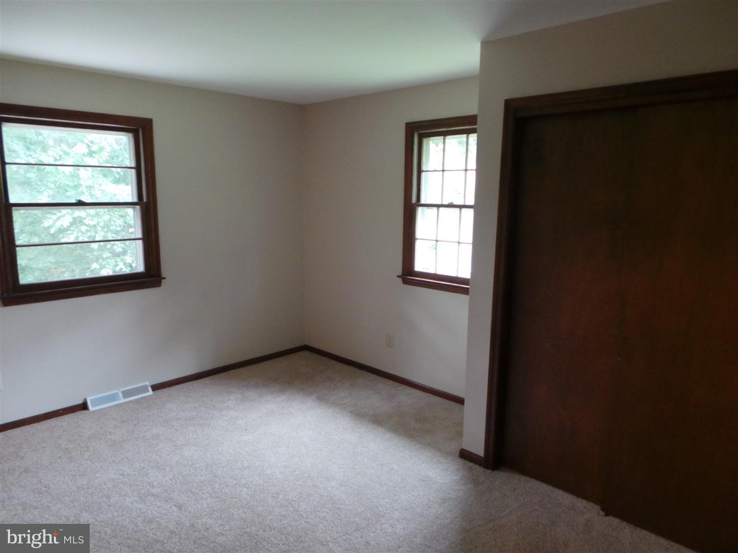 1711 Prospect Ridge Boulevard Haddon Heights, NJ 08035 - Photo 19 of 24 an empty room with windows