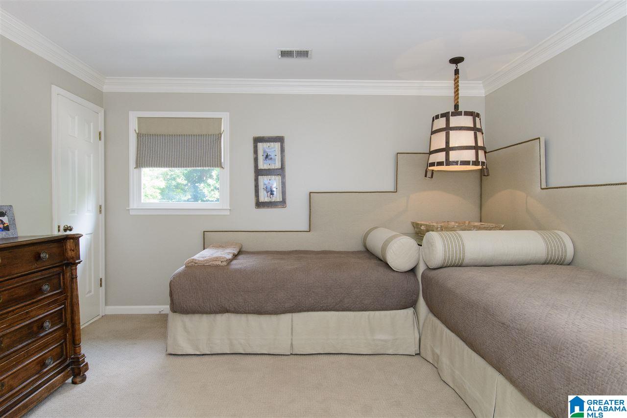 21 Clarendon Road Birmingham, AL 35213 - Photo 31 of 38
