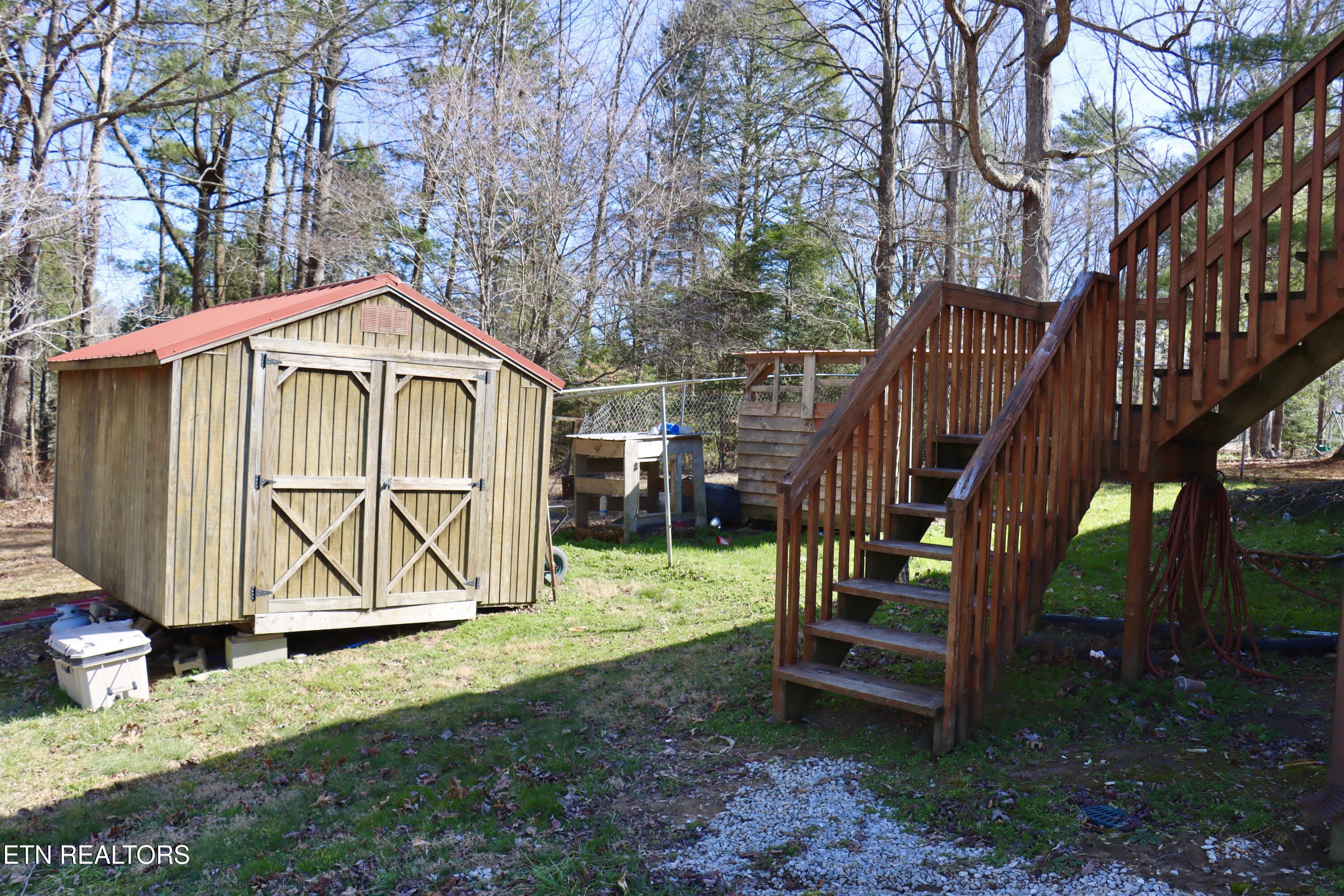 142 Boulder Road Wartburg, TN 37887 - Photo 6 of 14 IMG_2165