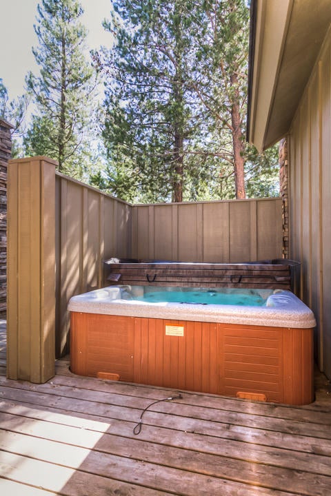 57142 Evergreen Loop, Unit 30 Sunriver, OR 97707 - Photo 21 of 37 Evergreen Loop 57142 Unit 30 (21 of 37)