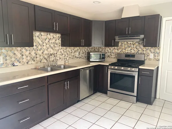 $1,750 | 5511 Eaglewood Street, San Antonio, TX 78233