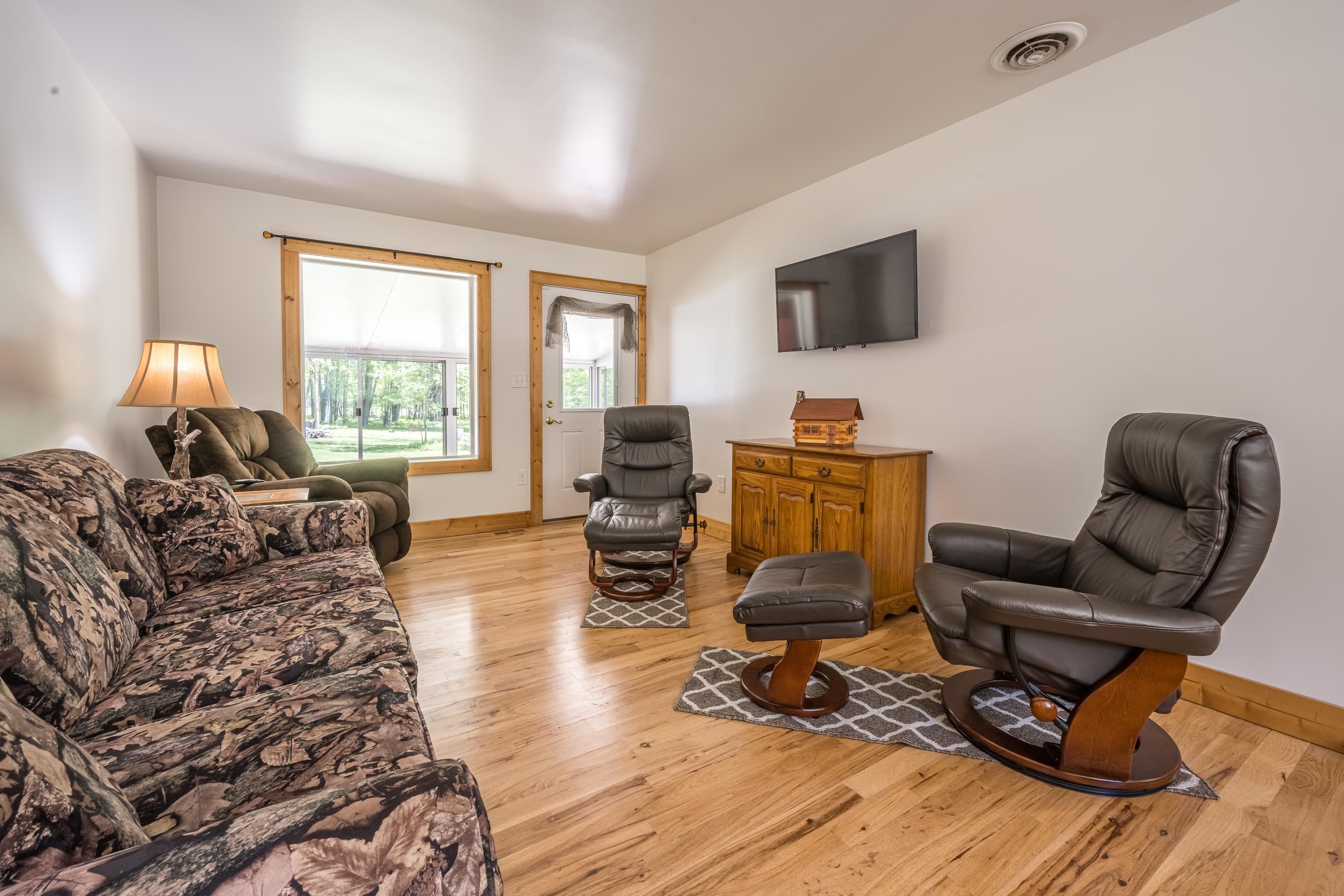 240 Hilts Road Gladwin, MI 48624 - Photo 14 of 97