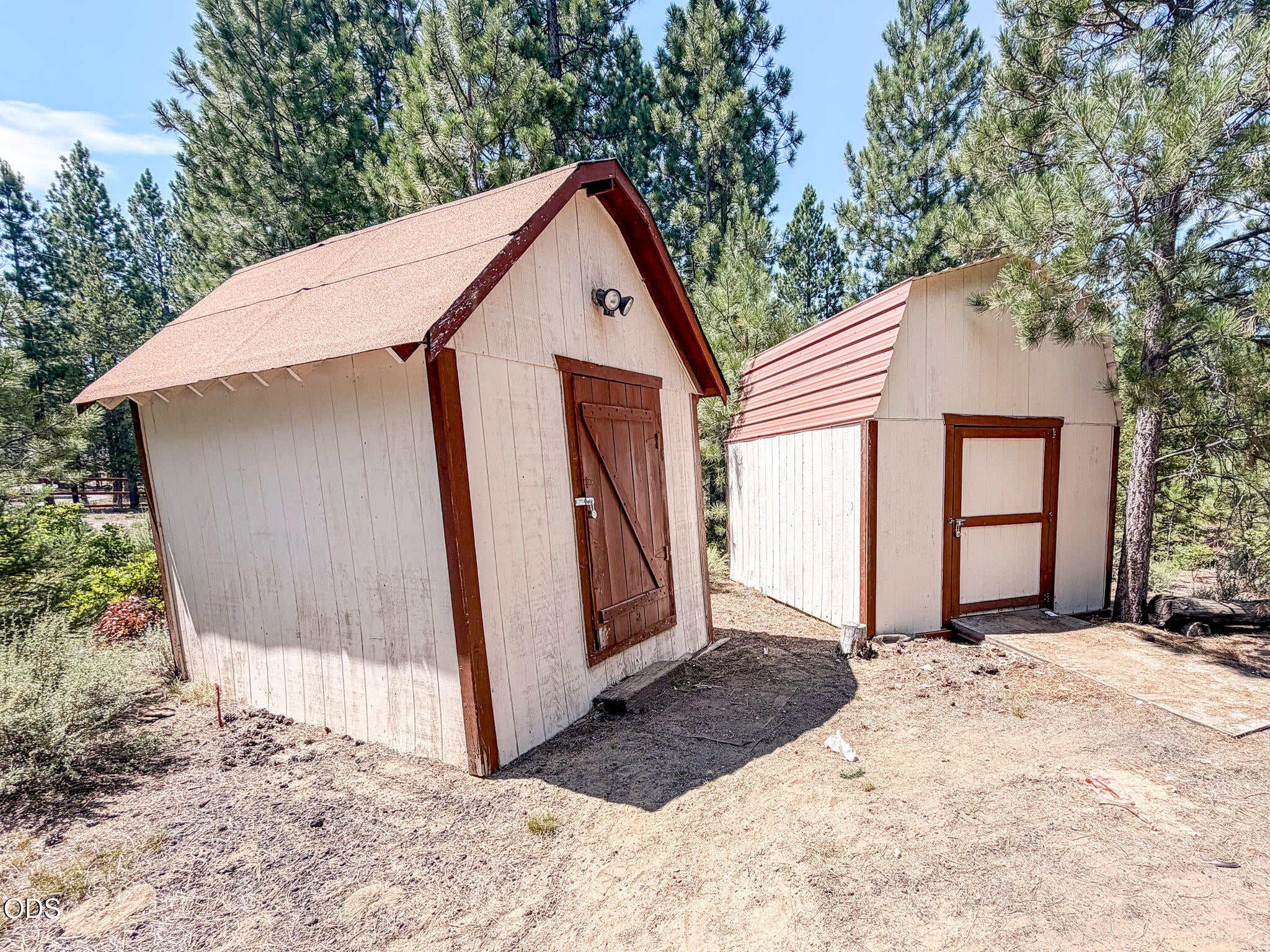 15640 Cornell Road La Pine, OR 97739 - Photo 2 of 14