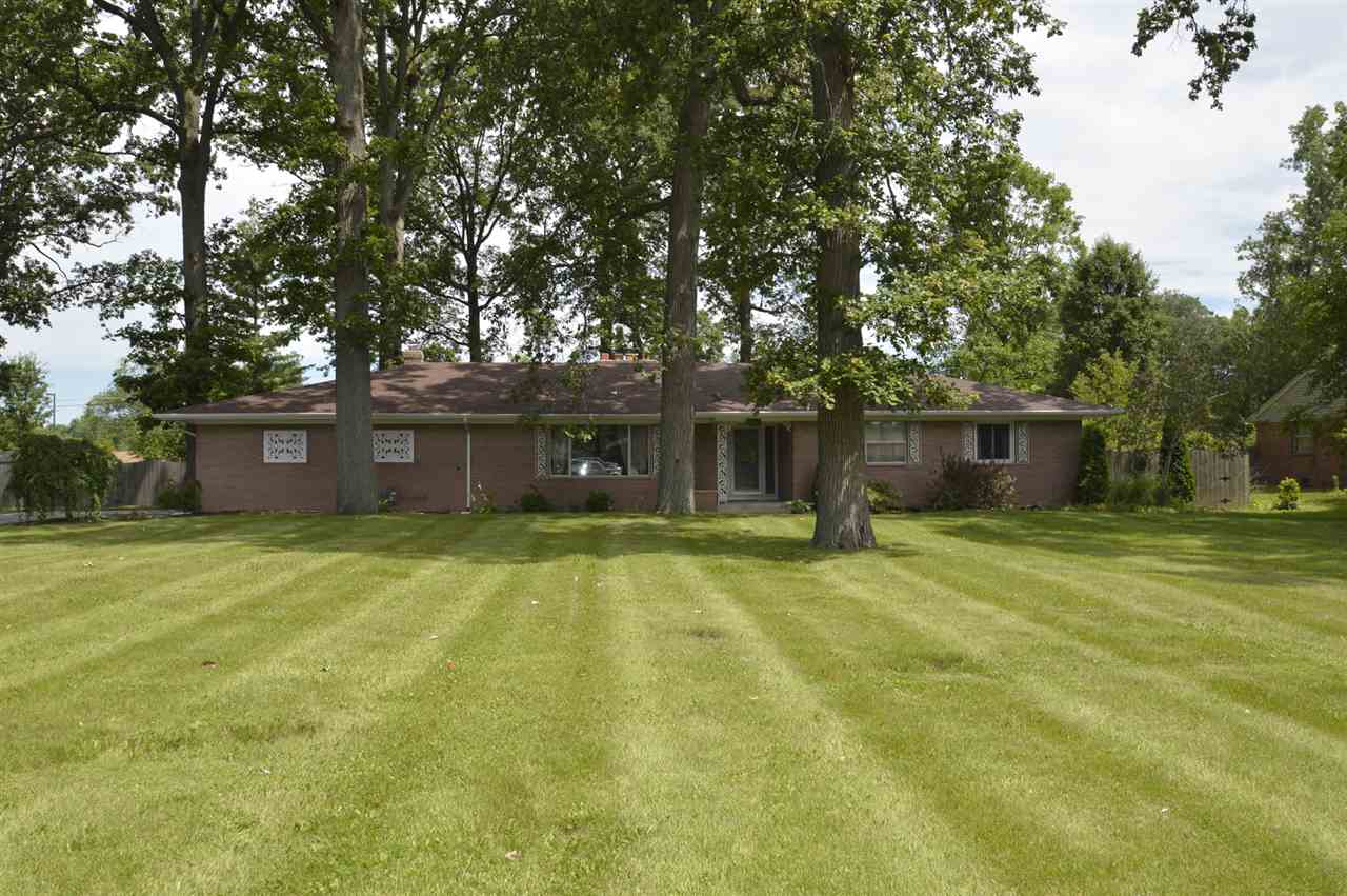 5510 Covington Road Fort Wayne, IN 46804 - Photo 1 of 36