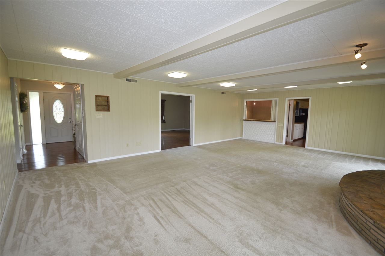 5510 Covington Road Fort Wayne, IN 46804 - Photo 11 of 36
