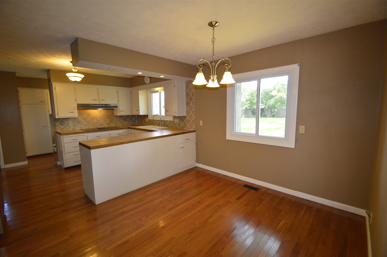 5510 Covington Road Fort Wayne, IN 46804 - Photo 13 of 36