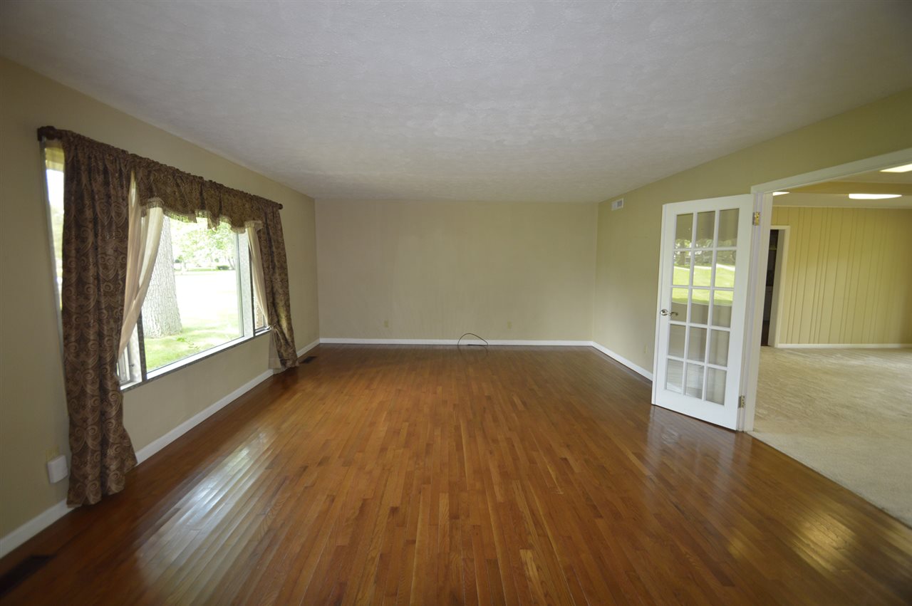 5510 Covington Road Fort Wayne, IN 46804 - Photo 7 of 36