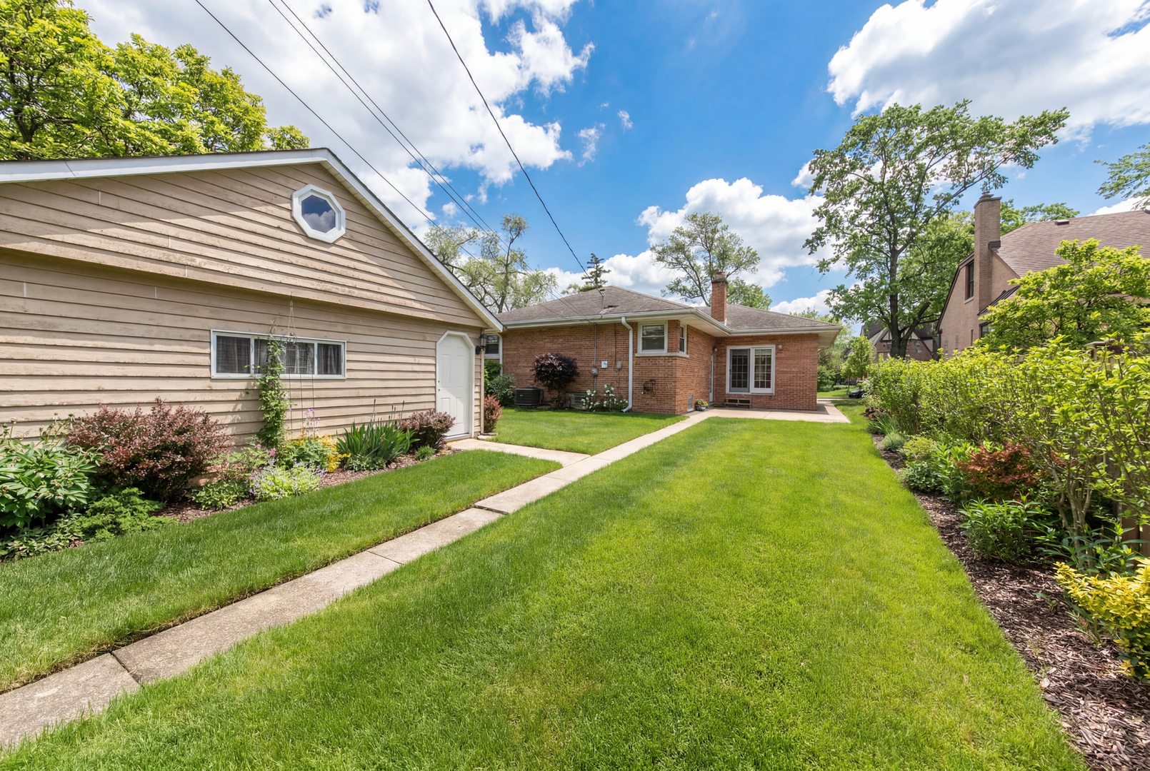 108 Imperial Street Park Ridge, IL 60068 - Photo 8 of 34