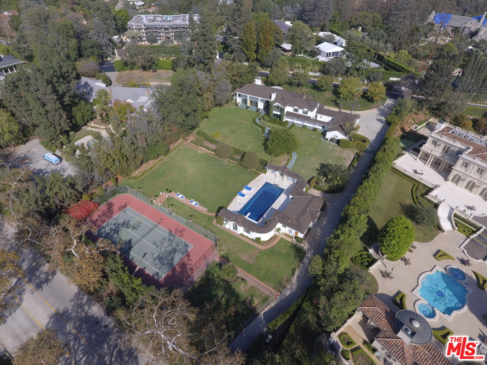 355 South Mapleton Drive, Los Angeles, CA 90024 Compass