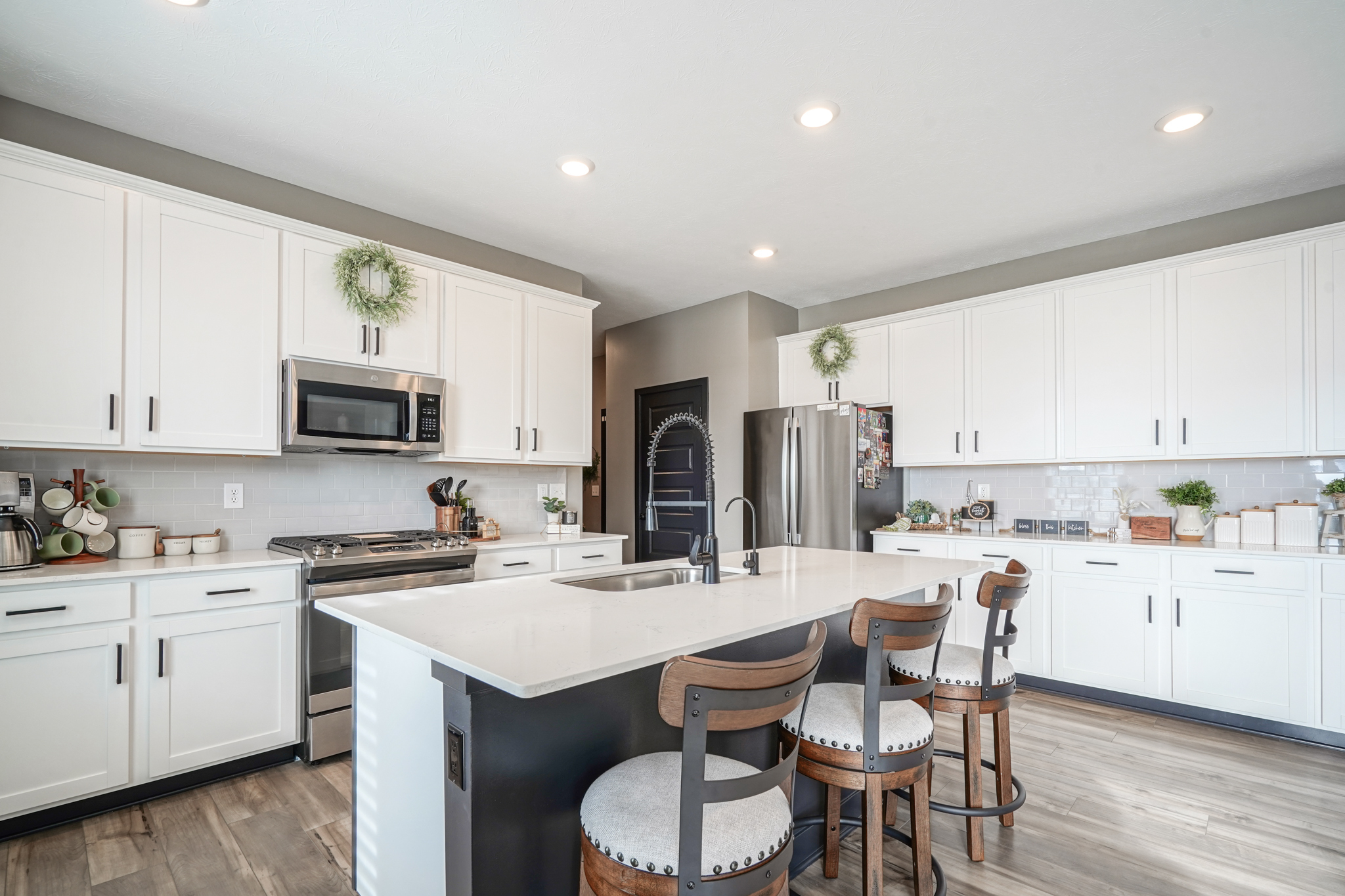 9297 Springbrook Drive Pendleton, IN 46064 - Photo 7 of 36