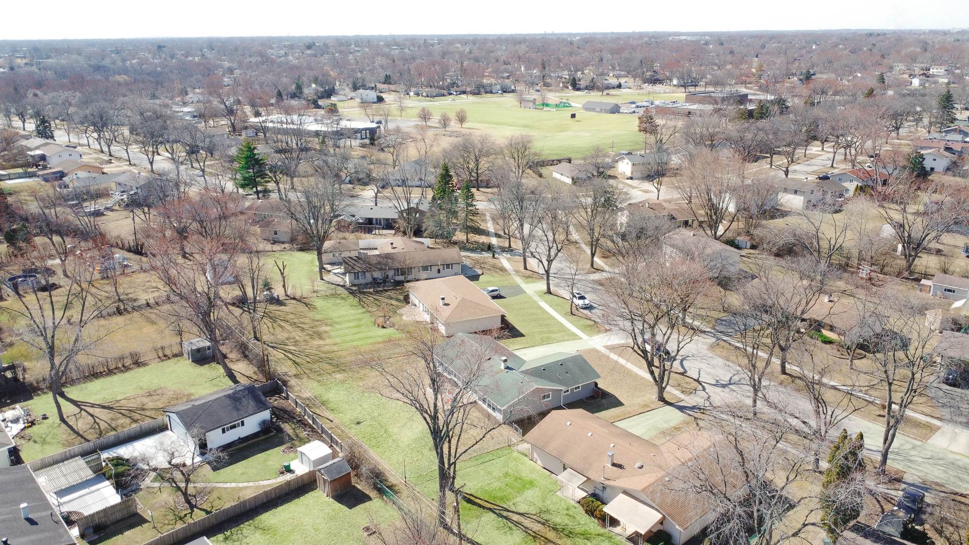 1935 Larchmont Road Hoffman Estates, IL 60169 - Photo 28 of 30